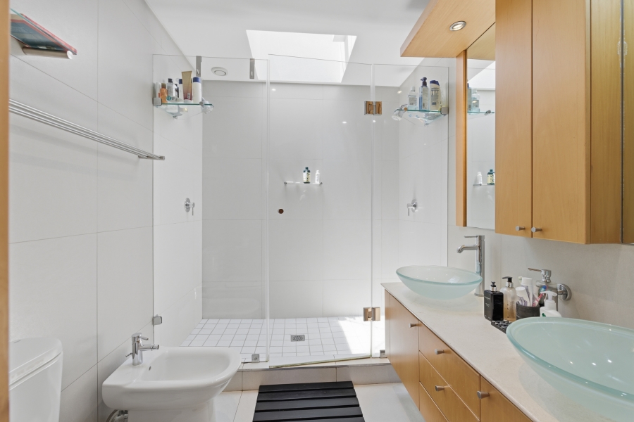 To Let 3 Bedroom Property for Rent in Sunset Links Western Cape